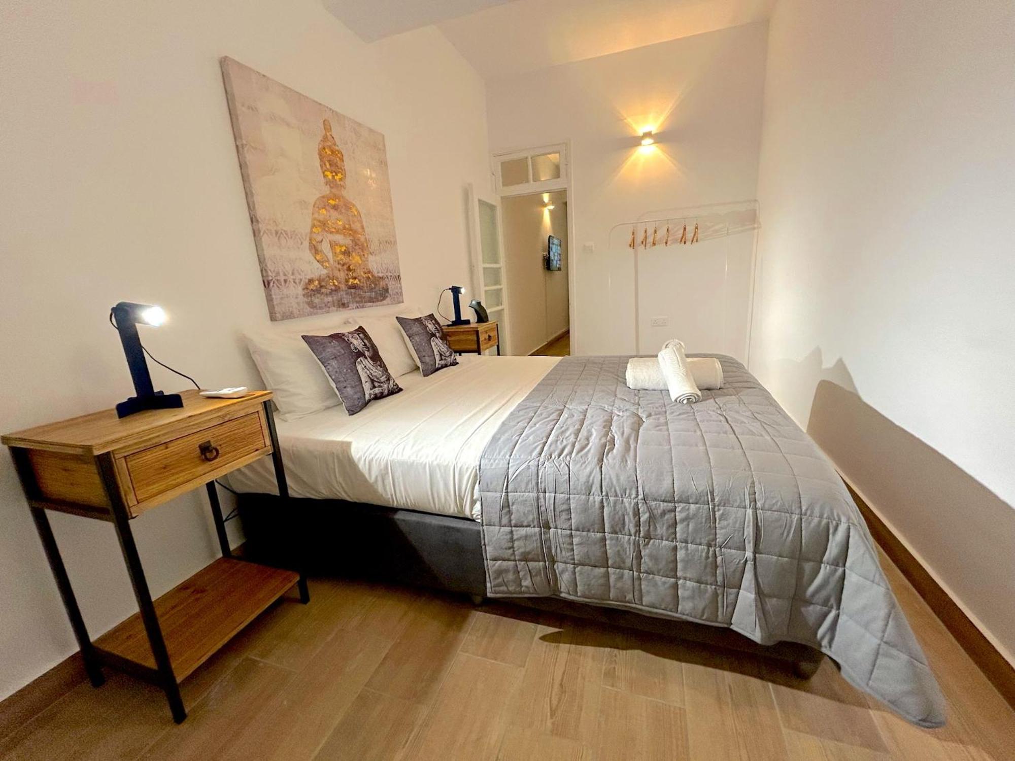 Queen Regina Suites By Platform 357 Nicosia Luaran gambar